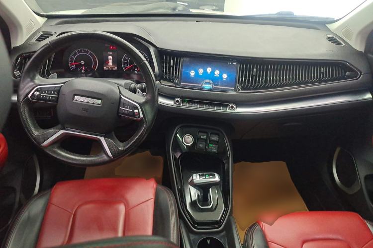 Used Haval H2s 2017 Red-Label 1.5T Dual-Clutch Elite Model Center Console