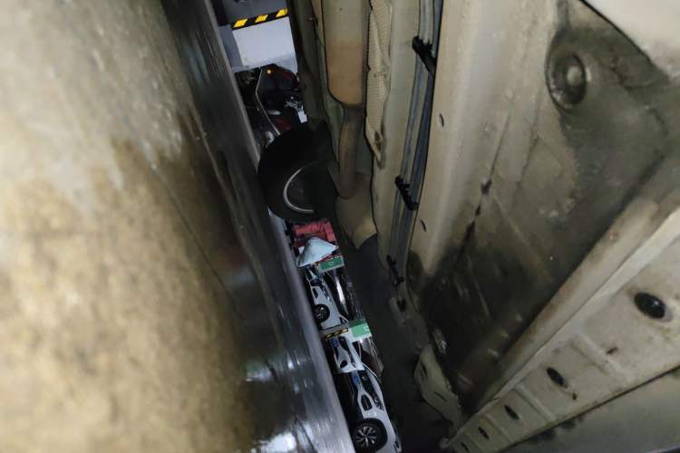 Used Haval H2s 2017 Red-Label 1.5T Dual-Clutch Elite Model Chassis Front Left