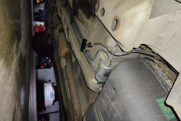 Used Haval H2s 2017 Red-Label 1.5T Dual-Clutch Elite Model Chassis Rear Left