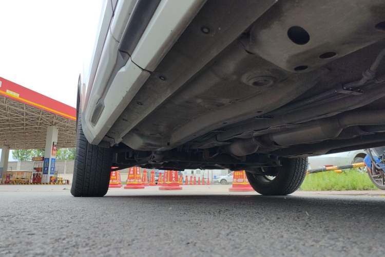 Used Haval H2s 2017 Red-Label 1.5T Dual-Clutch Comfort Model Chassis Rear Left