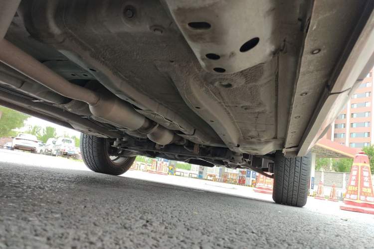 Used Haval H2s 2017 Red-Label 1.5T Dual-Clutch Comfort Model Chassis Rear Right