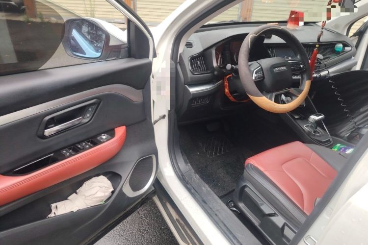 Used Haval H2s 2017 Red-Label 1.5T Dual-Clutch Elite Model Driver Seat