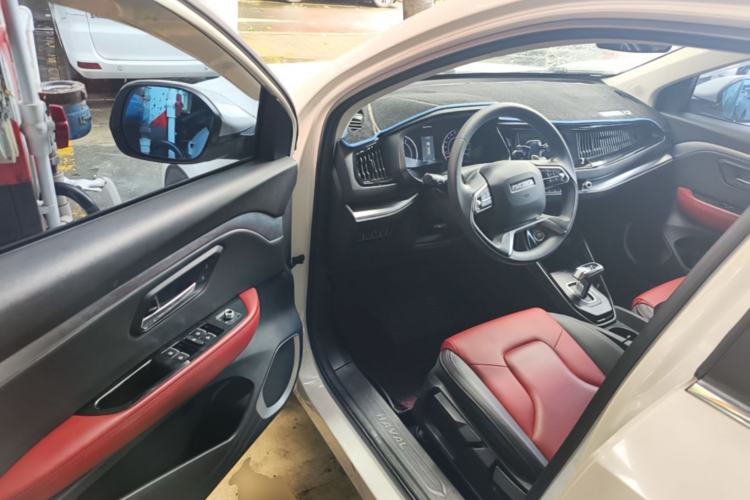 Used Haval H2s 2017 Blue Label 1.5T Dual-Clutch Comfort Model Driver Seat