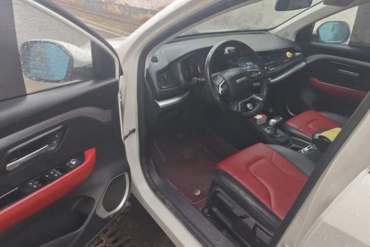 Used Haval H2s 2017 Blue Label 1.5T Dual-Clutch Elite Model Driver Seat