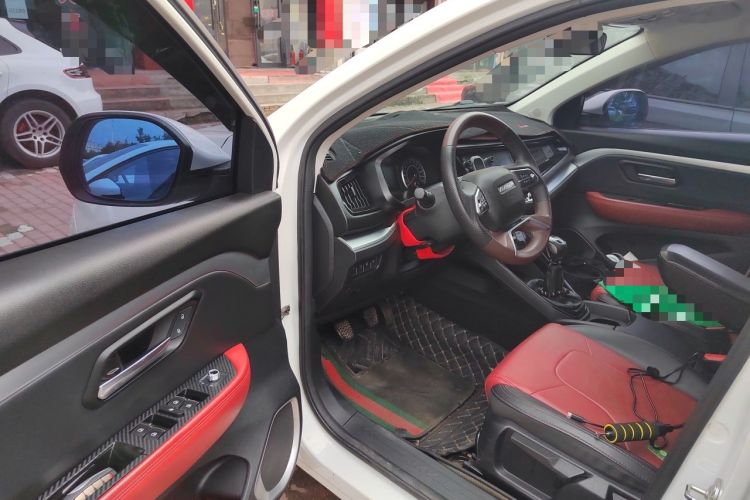 Used Haval H2s 2017 Red Label 1.5T Manual Comfort Model Driver Seat