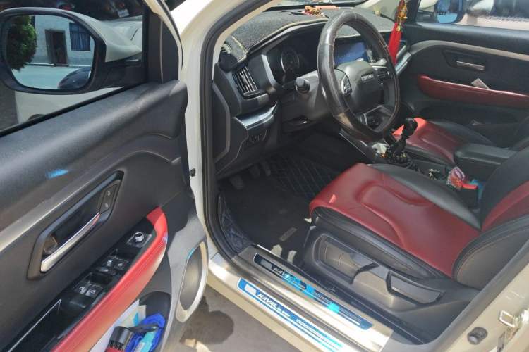 Used Haval H2s 2017 Blue Label 1.5T Manual Elite Model Driver Seat