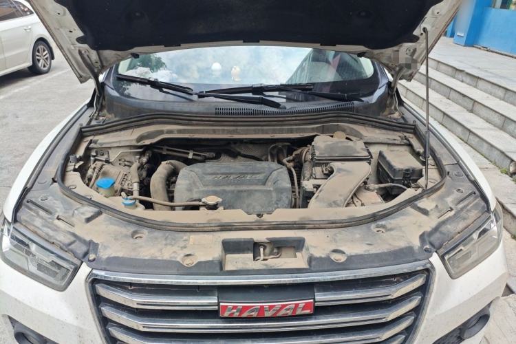 Used Haval H2s 2017 Red-Label 1.5T Manual Elite Model Engine Bay