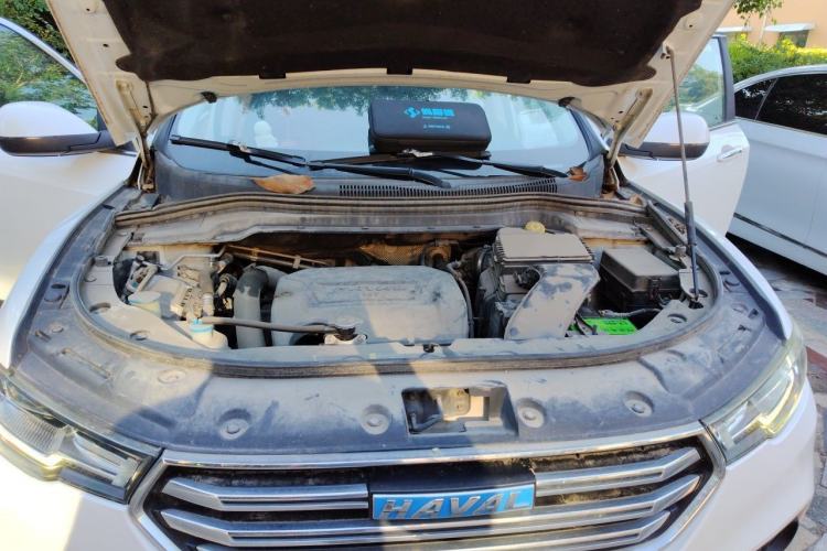 Used Haval H2s 2017 Blue Label 1.5T Dual-Clutch Elite Model Engine Bay