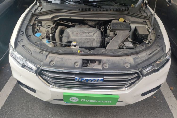 Used Haval H2s 2017 Blue Label 1.5T Dual-Clutch Luxury Model Engine Bay