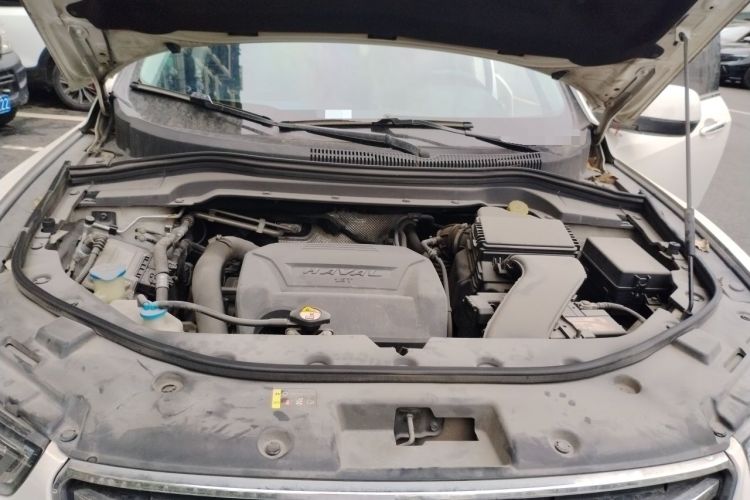 Used Haval H2s 2017 Red-Label 1.5T Manual Elite Model Engine Bay