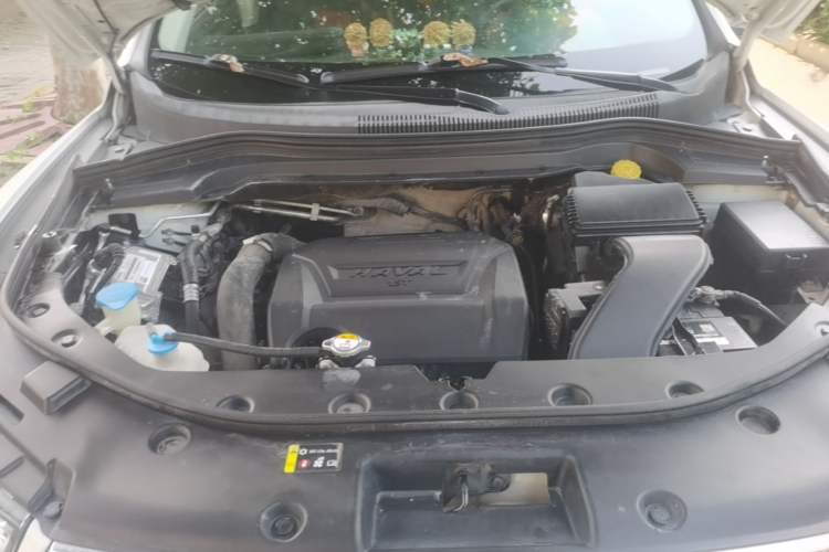 Used Haval H2s 2017 Red-Label 1.5T Manual Elite Model Engine Bay