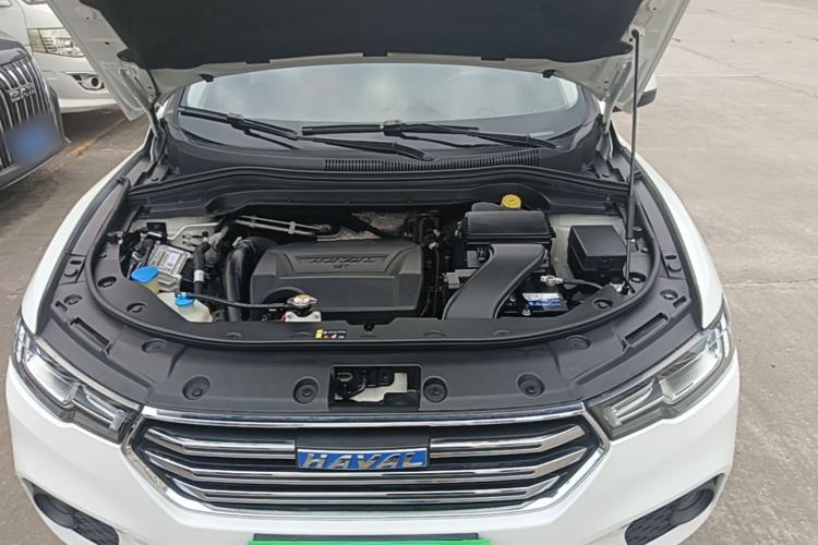 Used Haval H2s 2017 Blue Label 1.5T Dual-Clutch Elite Model Engine Bay