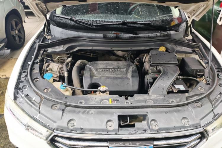 Used Haval H2s 2017 Blue Label 1.5T Dual-Clutch Comfort Model Engine Bay