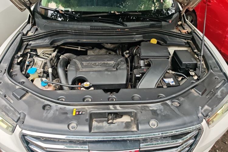 Used Haval H2s 2017 Red-Label 1.5T Dual-Clutch Comfort Model Engine Bay