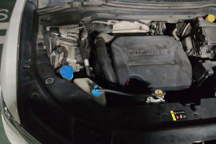 Used Haval H2s 2017 Blue Label 1.5T Dual-Clutch Luxury Model Engine Bay Right