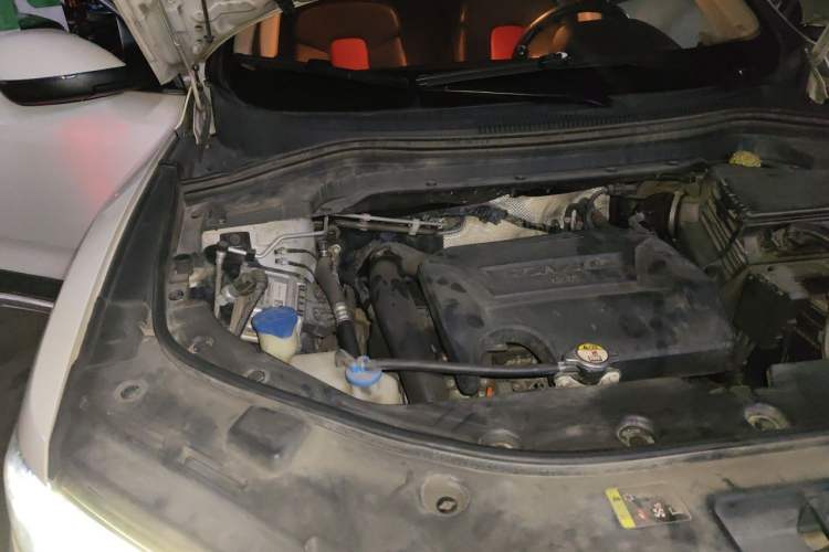 Used Haval H2s 2017 Red-Label 1.5T Dual-Clutch Elite Model Engine Bay Right
