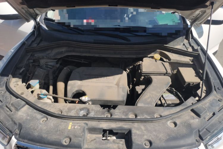 Used Haval H2s 2017 Red-Label 1.5T Dual-Clutch Elite Model Engine Bay