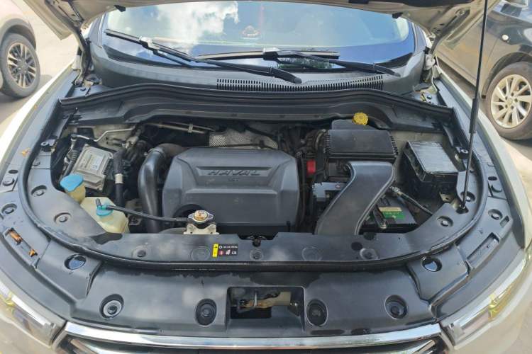 Used Haval H2s 2017 Blue Label 1.5T Manual Elite Model Engine Bay