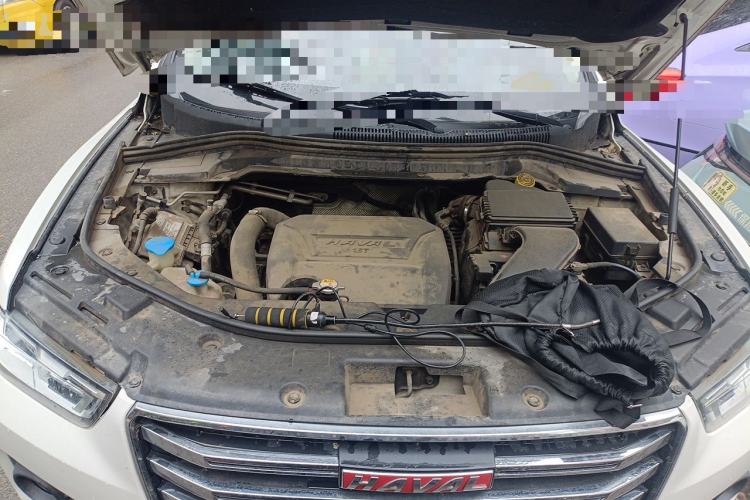 Used Haval H2s 2017 Red-Label 1.5T Manual Elite Model Engine Bay