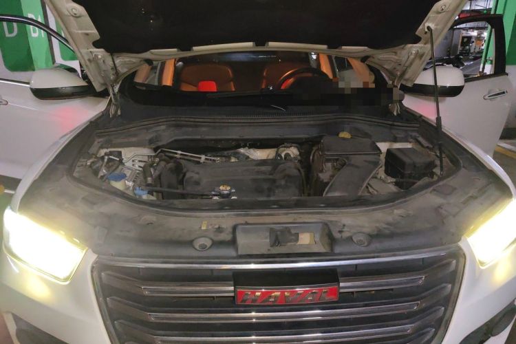 Used Haval H2s 2017 Red-Label 1.5T Dual-Clutch Elite Model Engine Bay