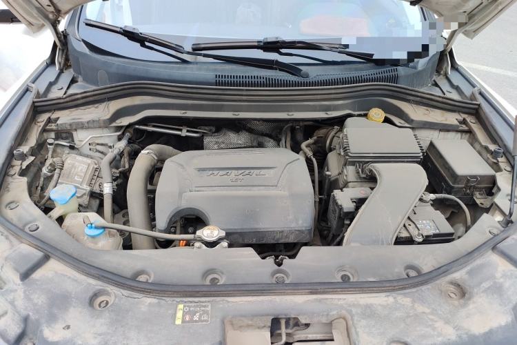 Used Haval H2s 2017 Red-Label 1.5T Dual-Clutch Comfort Model Engine Bay