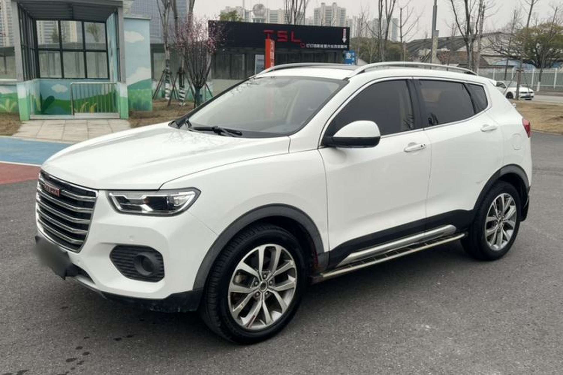 Used Haval H2s 2017 Red-Label 1.5T Dual-Clutch Luxury Model Exterior 11