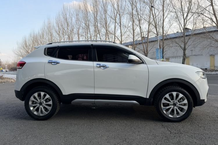 Used Haval H2s 2017 Blue Label 1.5T Manual Elite Model Exterior 3