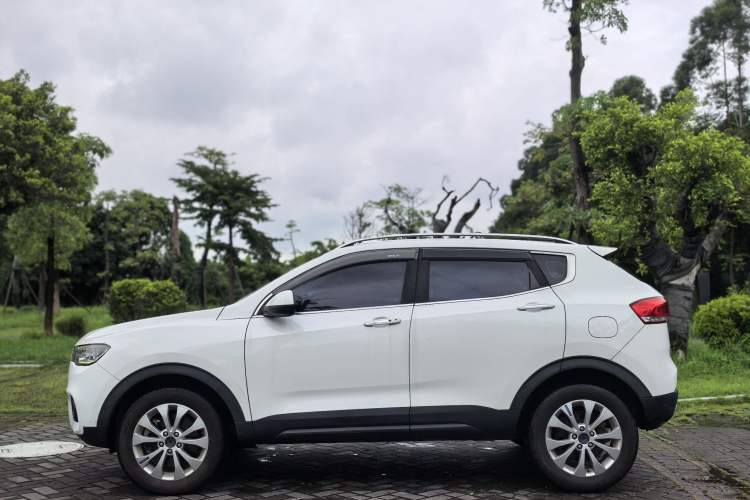 Used Haval H2s 2017 Blue Label 1.5T Dual-Clutch Comfort Model Exterior 3