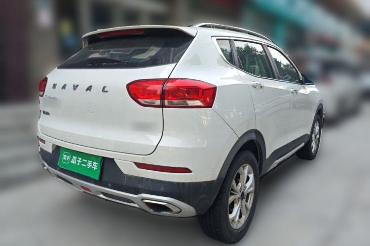 Used Haval H2s 2017 Red-Label 1.5T Manual Elite Model Exterior 5