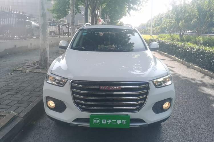 Used Haval H2s 2017 Red-Label 1.5T Manual Elite Model Front