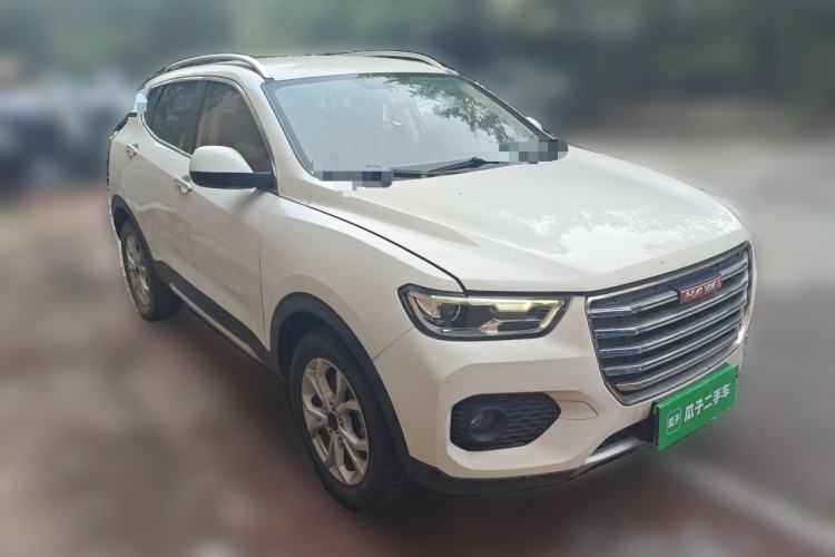 Used Haval H2s 2017 Red Label 1.5T Manual Comfort Model Front Right 45 Deg