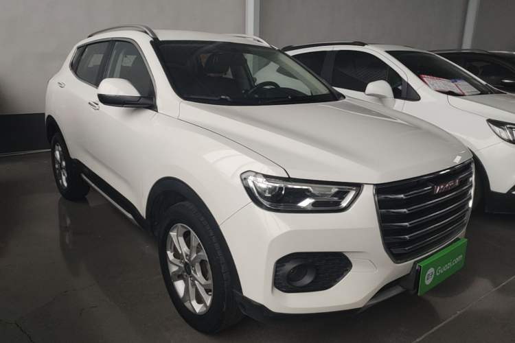Used Haval H2s 2017 Red-Label 1.5T Dual-Clutch Comfort Model Front Right 45 Deg