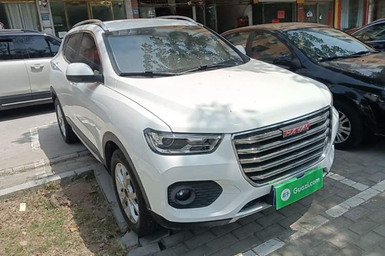 Used Haval H2s 2017 Red-Label 1.5T Dual-Clutch Comfort Model Front Right 45 Deg