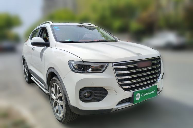 Used Haval H2s 2017 Red-Label 1.5T Dual-Clutch Luxury Model Front Right 45 Deg