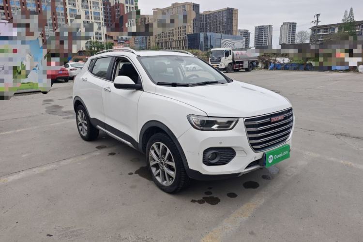 Used Haval H2s 2017 Red-Label 1.5T Dual-Clutch Luxury Model Front Right 45 Deg