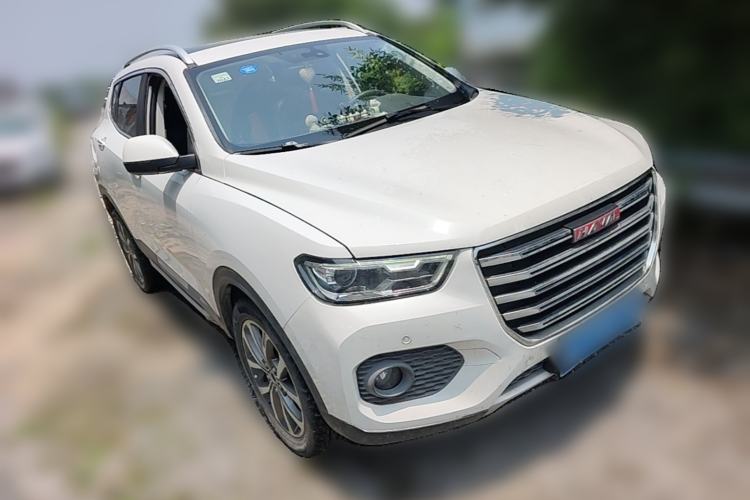 Used Haval H2s 2017 Red-Label 1.5T Dual-Clutch Luxury Model Front Right 45 Deg