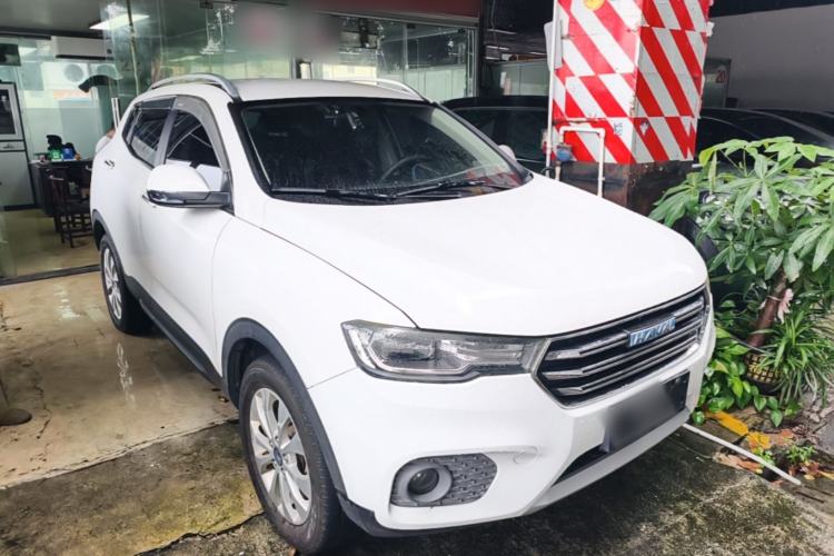Used Haval H2s 2017 Blue Label 1.5T Dual-Clutch Comfort Model Front Right 45 Deg