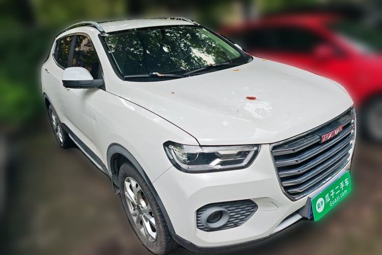 Used Haval H2s 2017 Red-Label 1.5T Dual-Clutch Comfort Model Front Right 45 Deg
