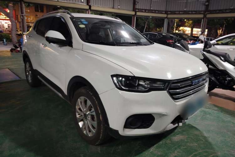 Used Haval H2s 2017 Blue Label 1.5T Manual Elite Model Front Right 45 Deg