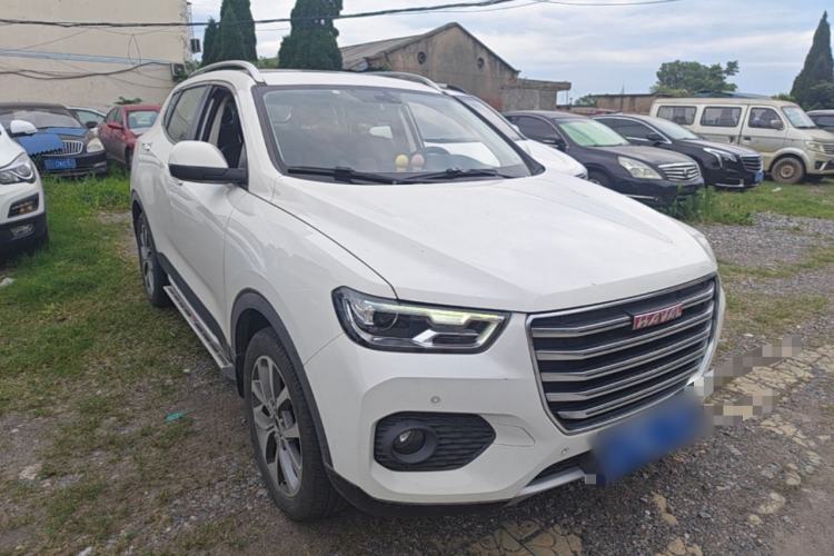 Used Haval H2s 2017 Red-Label 1.5T Dual-Clutch Luxury Model Front Right 45 Deg