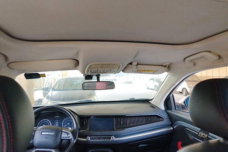Used Haval H2s 2017 Blue Label 1.5T Dual-Clutch Luxury Model Headliner