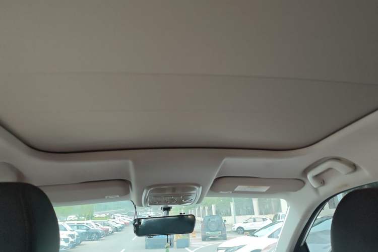 Used Haval H2s 2017 Blue Label 1.5T Dual-Clutch Elite Model Headliner
