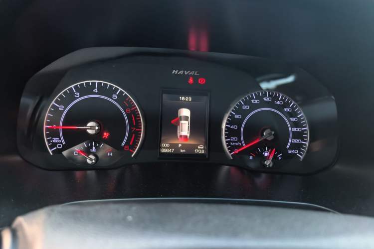 Used Haval H2s 2017 Blue Label 1.5T Dual-Clutch Elite Model Instrument Cluster
