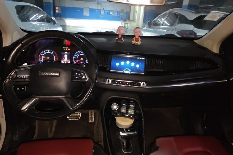 Used Haval H2s 2017 Blue Label 1.5T Dual-Clutch Luxury Model Interior 2
