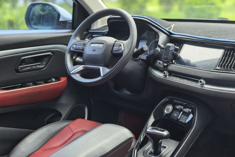 Used Haval H2s 2017 Blue Label 1.5T Dual-Clutch Comfort Model Interior 5