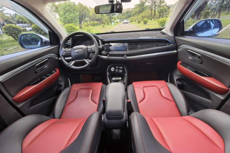 Used Haval H2s 2017 Blue Label 1.5T Dual-Clutch Comfort Model Interior 7