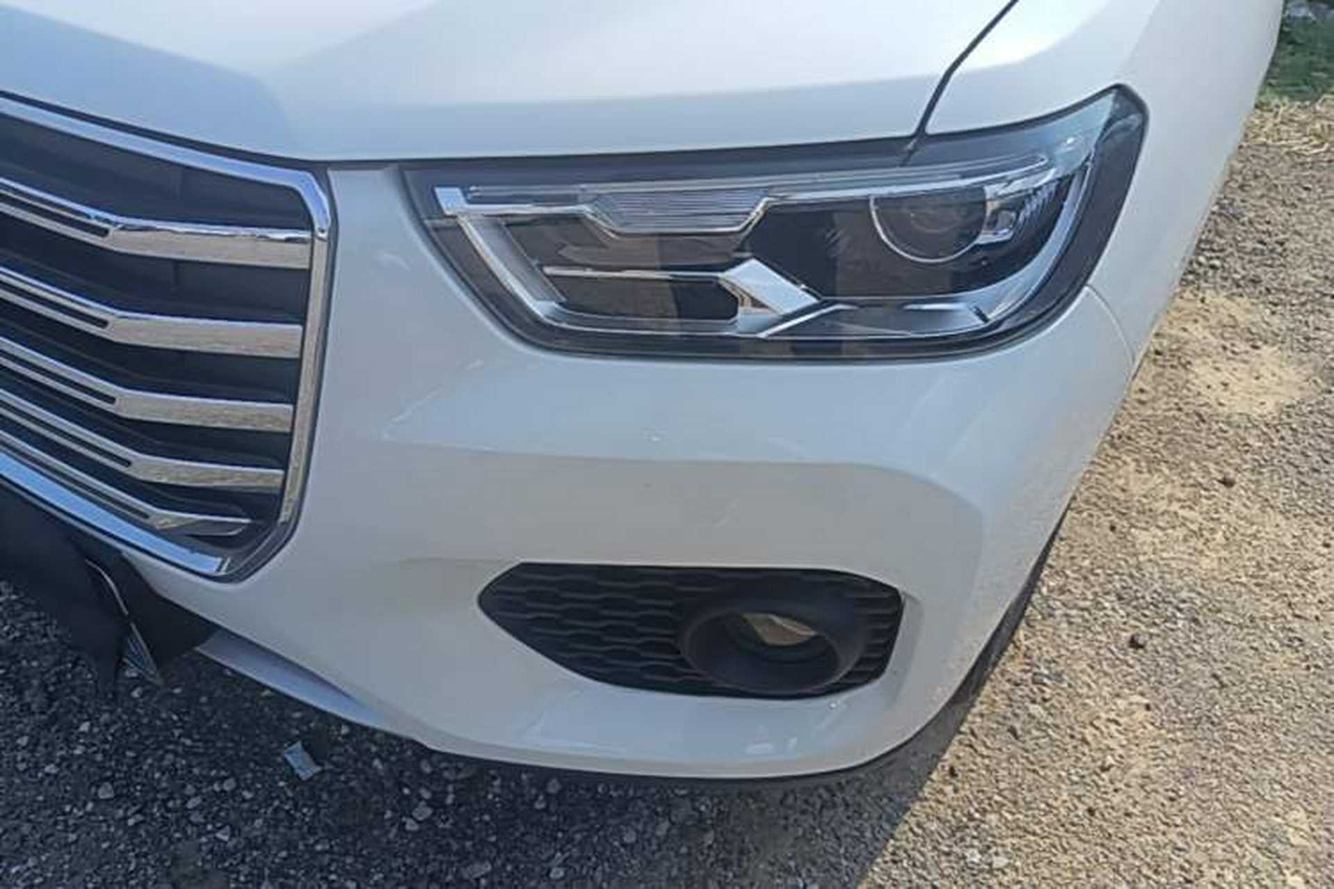 Used Haval H2s 2017 Red-Label 1.5T Dual-Clutch Elite Model Left Front Headlight