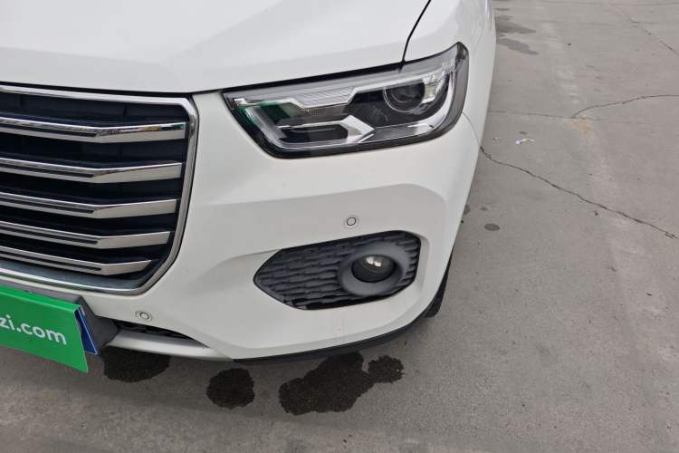 Used Haval H2s 2017 Red-Label 1.5T Dual-Clutch Luxury Model Left Front Headlight