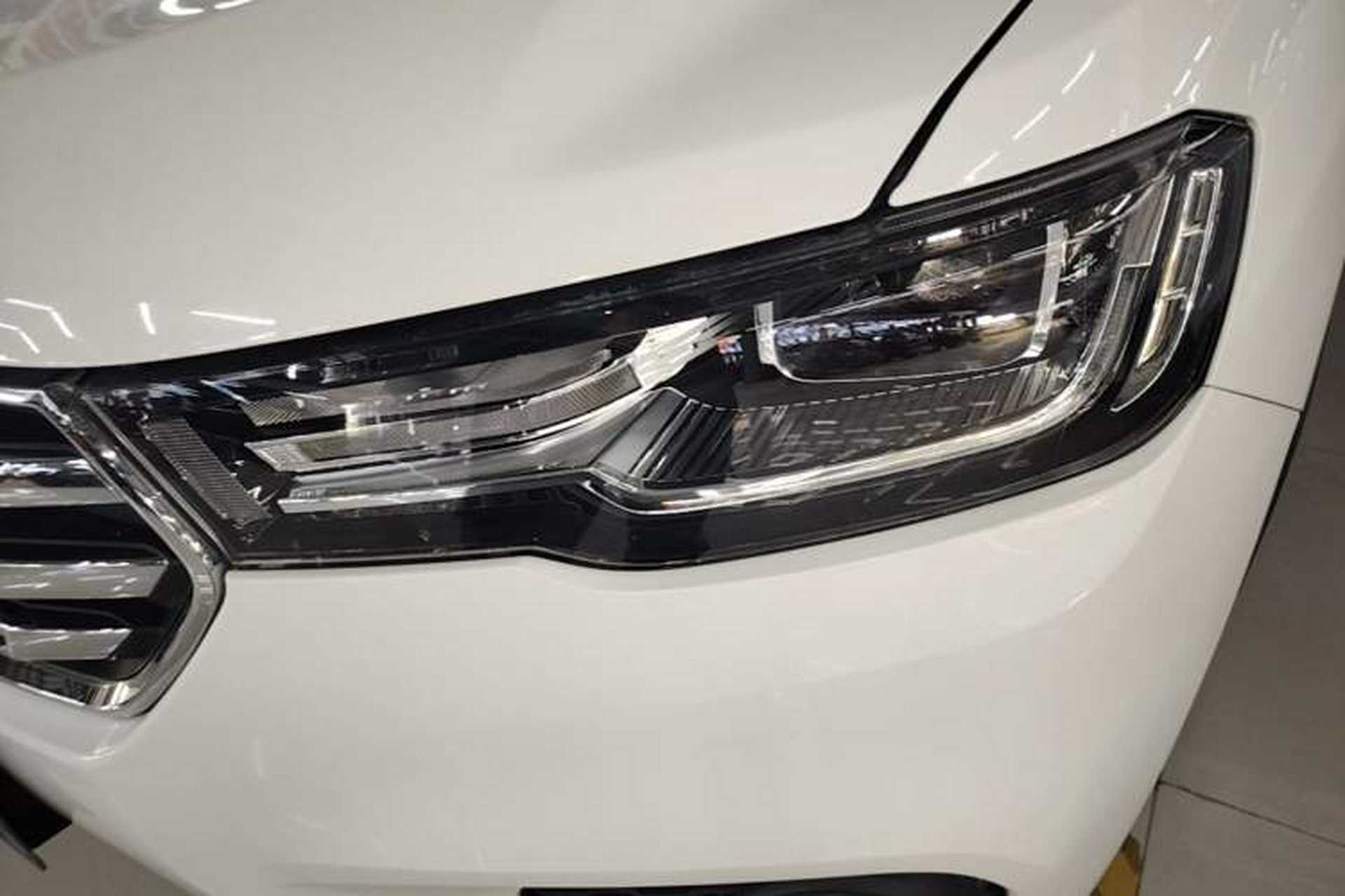 Used Haval H2s 2017 Blue Label 1.5T Dual-Clutch Elite Model Left Front Headlight