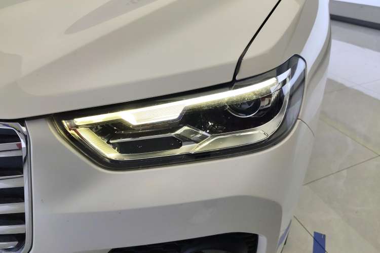 Used Haval H2s 2017 Red-Label 1.5T Manual Elite Model Left Front Headlight